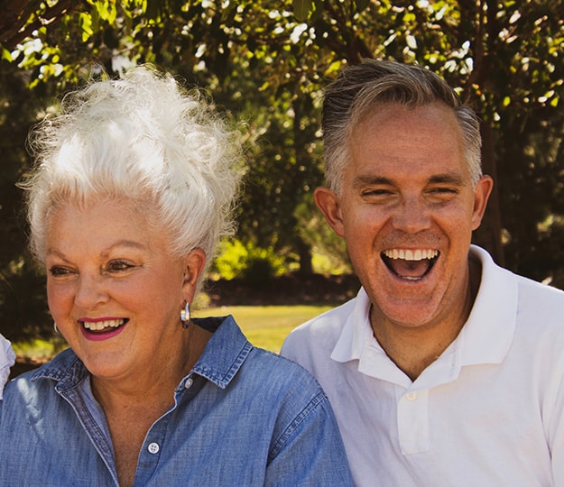 testimonials background image